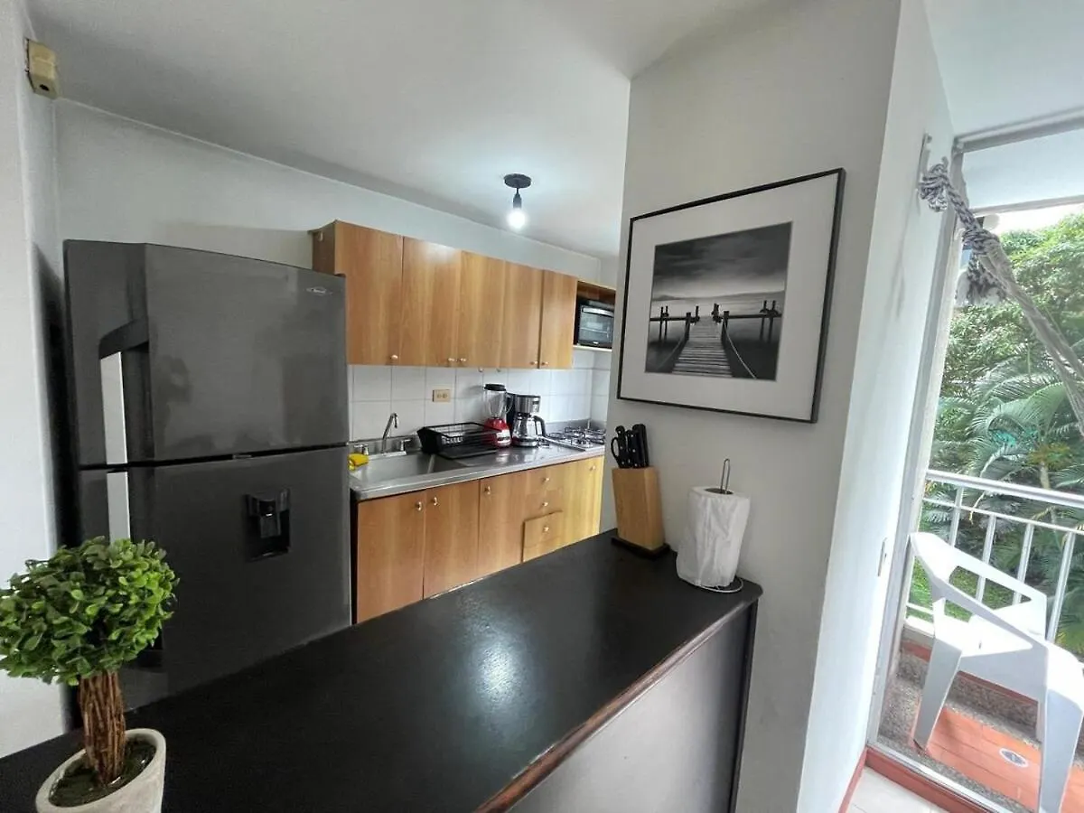 Very Cozy 2 Bedroom 2 Bath With Balcony In El Poblado 麦德林 哥伦比亚
